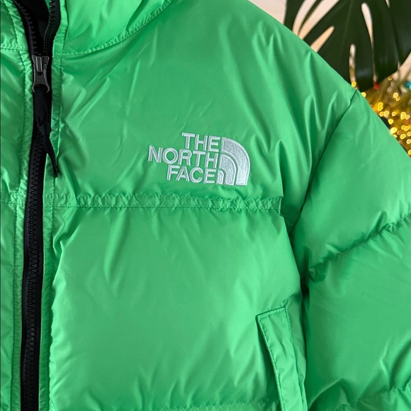 The North Face Bright Green Puffer Jacket - Picture 2 of 7